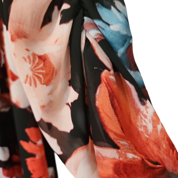 Eva Mendez & York Co Feminine floral fringed shawl Kamono one size cover up - Picture 2 of 9